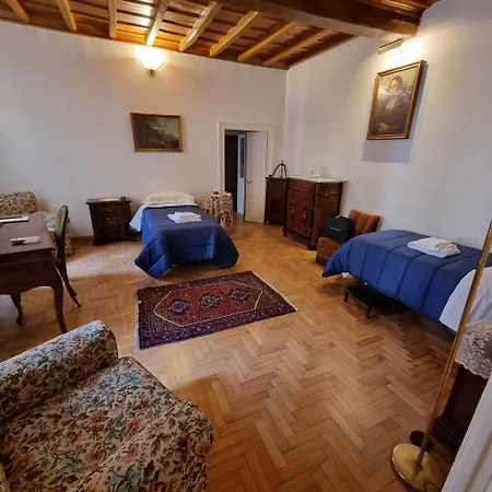 Casa Nicoletta Рим